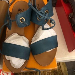 Eye catching sandals Mizz MooT Sandals